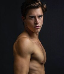Jerrin Strenge - American Model 628f8e0519261.jpg