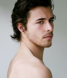 Jerrin Strenge - American Model 628f8e1539d27.jpg