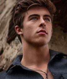 Jerrin Strenge - American Model 628f8e5c5f5a5.jpg