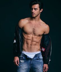 Jerrin Strenge - American Model 628f8e68307fc.jpg