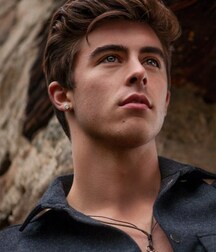 Jerrin Strenge - American Model 628f8e71a8480.jpg