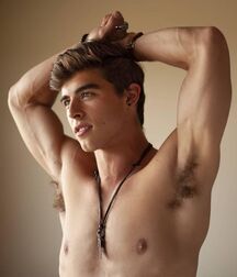 Jerrin Strenge - American Model 628f8e75886e0.jpg