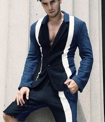 Charlie Matthews - American Model 628f8efbe391e.jpg