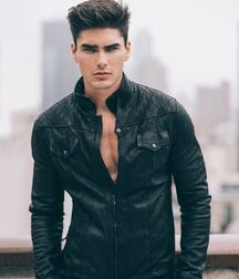 Charlie Matthews - American Model 628f8f166ffbb.jpg