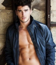 Charlie Matthews - American Model 628f8f3f693dd.jpg