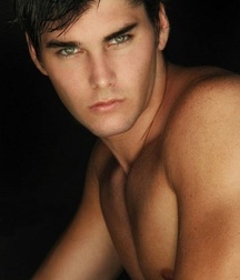 Charlie Matthews - American Model 628f8f547699b.jpg