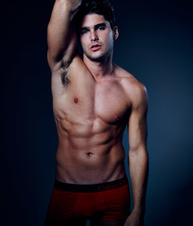 Charlie Matthews - American Model 628f8f5a95401.jpg