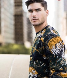 Charlie Matthews - American Model 628f8fafb2e32.jpg