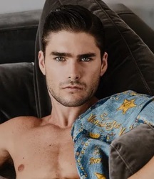 Charlie Matthews - American Model 628f8fcd29469.jpg