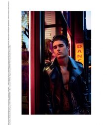 Charlie Matthews - American Model 628f8ff8ec287.jpg