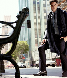 Charlie Matthews - American Model 628f901fdeb22.jpg