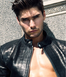 Charlie Matthews - American Model 628f9021e214d.jpg