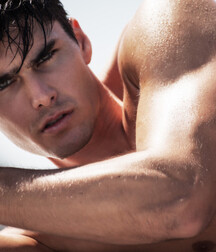 Charlie Matthews - American Model 628f90350dd4c.jpg