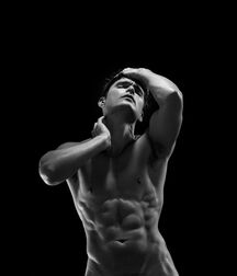 Charlie Matthews - American Model 628f9097e0895.jpg