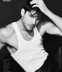 Charlie Matthews - American Model 628f90b9bea1a.jpg