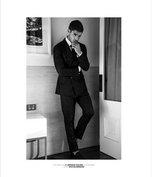 Charlie Matthews - American Model 628f90c1ea08f.jpg