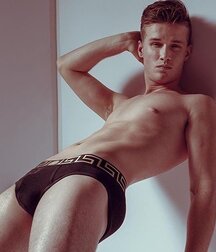 Reise Dozier - American Male Model 6290d2f9f1a90.jpg