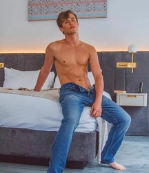 Reise Dozier - American Male Model 6290d36839189.jpg