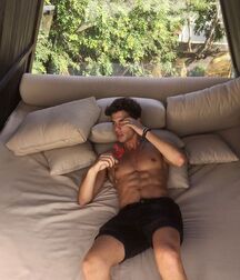 EDUARD TORRES - SPANISH MALE MODEL 62bc5073ce414.jpg