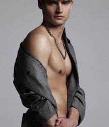VLADIMIR IVANOV - RUSSIAN FASHION MODEL 62bdb974940fb.jpg