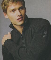 VLADIMIR IVANOV - RUSSIAN FASHION MODEL 62bdb993a2243.jpg