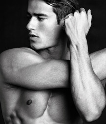 MURIEL VILELA - BRAZILIAN MALE MODEL 62c092bc04647.jpg