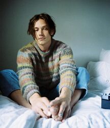 SIMON J. LOOF - SWEDISH ACTOR AND MODEL 62c2e404921b5.jpg
