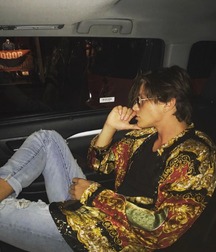SIMON J. LOOF - SWEDISH ACTOR AND MODEL 62c2e45026847.jpg