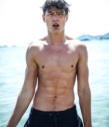 SIMON J. LOOF - SWEDISH ACTOR AND MODEL 62c2e46176807.jpg