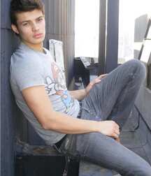EUGEN BAUDER - KAZAKHSTAN MALE MODEL 62c5a5482d557.jpg