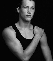 Robbie Beeser - Canadian Model 62cd4d3687d9b.jpg