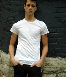 Robbie Beeser - Canadian Model 62cd4d45d7602.jpg