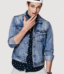Robbie Beeser - Canadian Model 62cd4d994e9d5.jpg