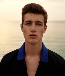 Robbie Beeser - Canadian Model 62cd4dbfb176c.jpg