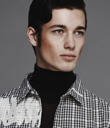 Robbie Beeser - Canadian Model 62cd4deb7c0cb.jpg