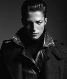 BRODIE SCOTT - CANADIAN RUNWAY MODEL 62cd81d888a10.jpg
