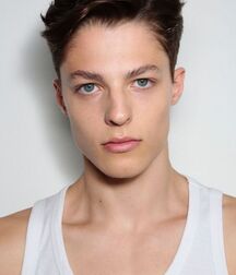 BRODIE SCOTT - CANADIAN RUNWAY MODEL 62cd81e6993f6.jpg
