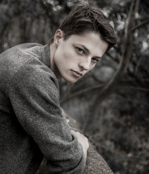 BRODIE SCOTT - CANADIAN RUNWAY MODEL 62cd81eda63ac.jpg