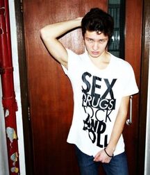 New Obsession: Mark Braginsky Twink Tube 62ce9b875b319.jpg
