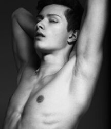 New Obsession: Mark Braginsky Twink Tube 62ce9b9f0a1ab.jpg