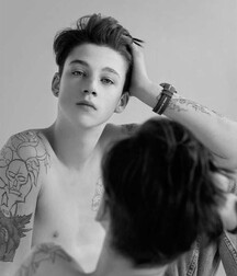 ASH STYMEST - ENGLISH MALE MODEL 62cec4b913c06.jpg