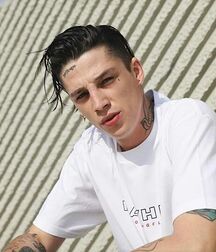 ASH STYMEST - ENGLISH MALE MODEL 62cec4d81ed7d.jpg