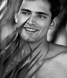 SEAN O’PRY - AMERICAN MODEL 62d15942b24e6.jpg