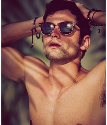 SEAN O’PRY - AMERICAN MODEL 62d159a2aeb2f.jpg