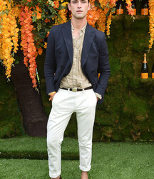 SEAN O’PRY - AMERICAN MODEL 62d159c3a6cd7.jpg