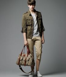 HUGH VIDLER - AUSTRALIAN MODEL 62d24b0c55709.jpg