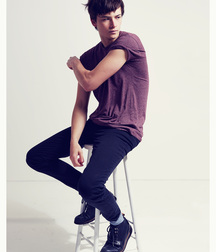 HUGH VIDLER - AUSTRALIAN MODEL 62d24b3274323.jpg