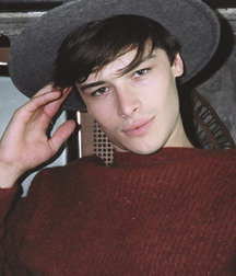 HUGH VIDLER - AUSTRALIAN MODEL 62d24b44bad60.jpg