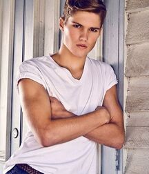 NICK TRUELOVE - AUSTRALIAN MALE MODEL