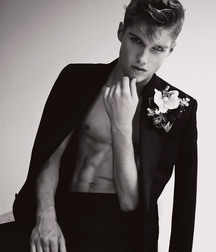 NICK TRUELOVE - AUSTRALIAN MALE MODEL 62d2765c473bf.jpg